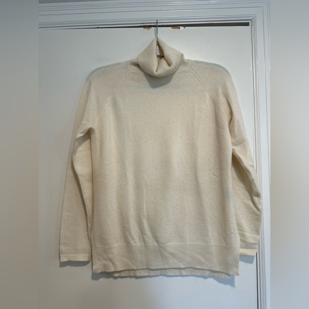 J.McLaughlin Women’s Sz: S Ivory Cashmere Turtleneck Sweater Fall Winter.